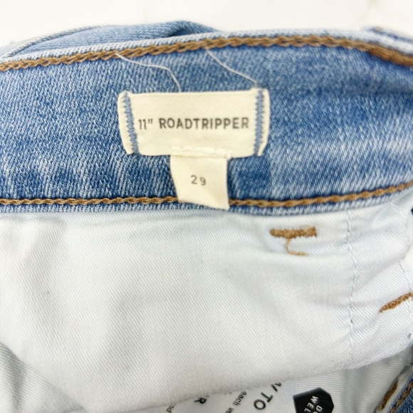 Madewell 11" High-Rise Roadtripper Jeans in Beckwith Wash Size 29 - Picture 3 of 13